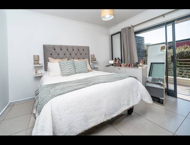 2 BEDROOM APARTMENT FOR SALE IN BEVERLEY